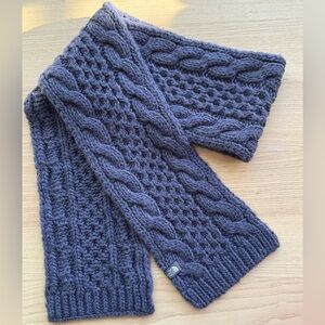The North face knitted winter scarf